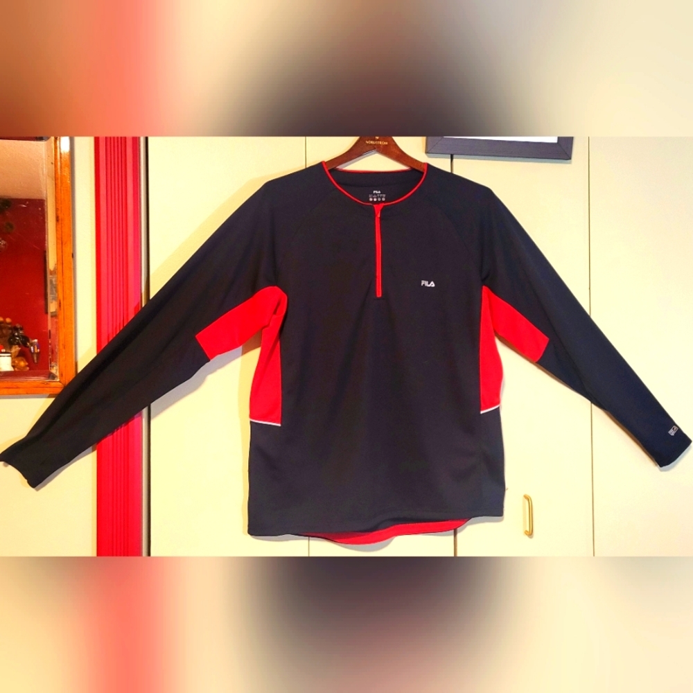 FILA vintage Sport Cycling Jersey Men's large, Red & Black, 3/4 Zip Long Sleeves